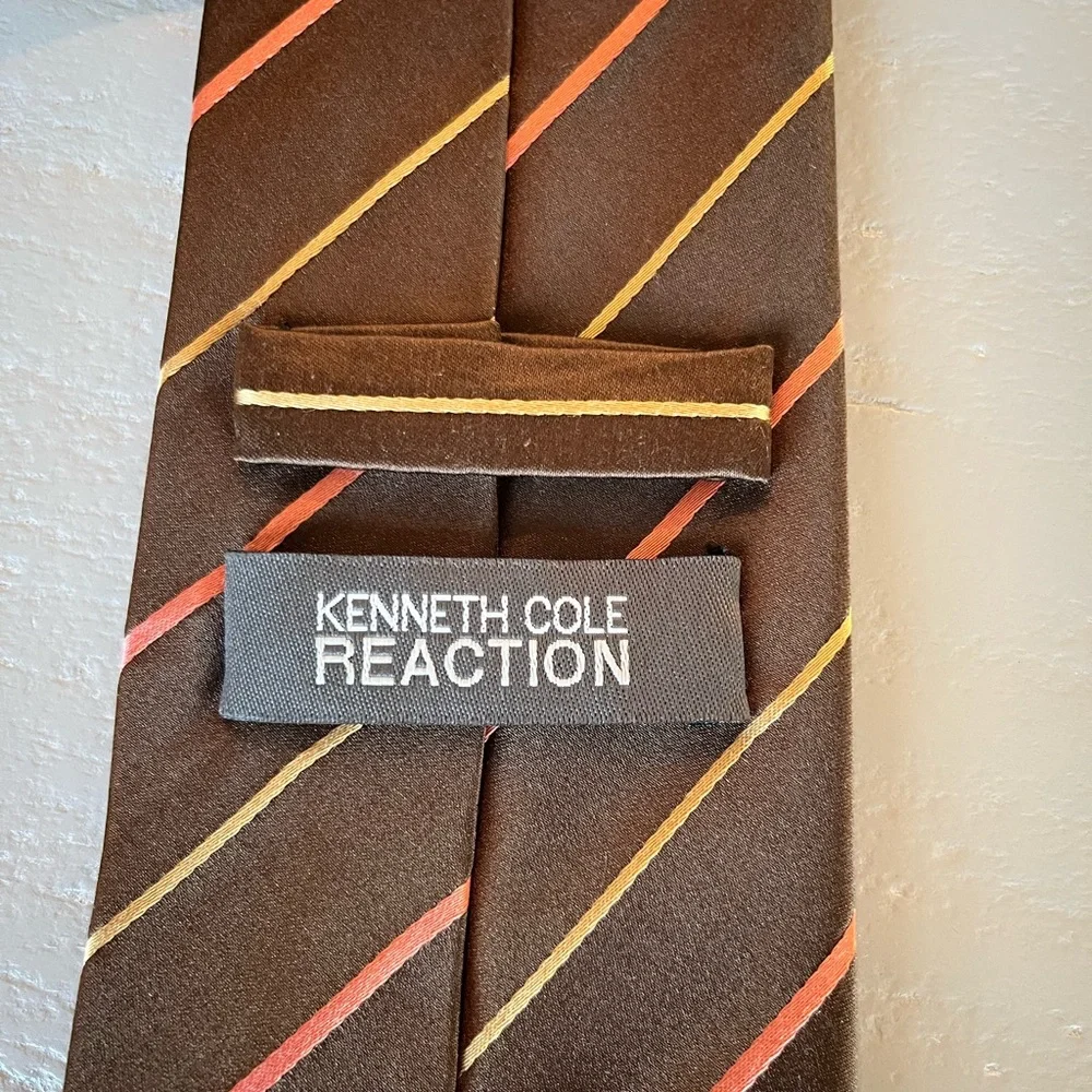 Kenneth Cole Brown Pink Striped Silk Tie 100% Silk Men’s
